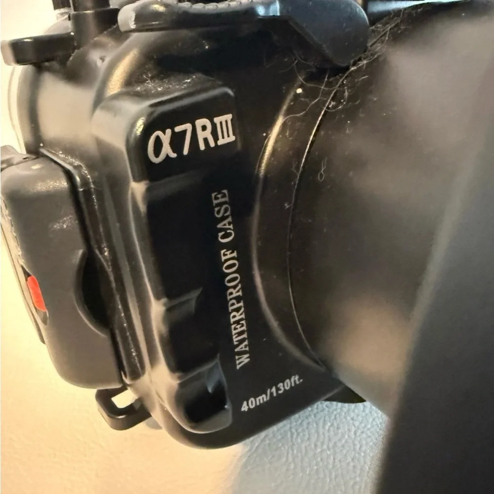 Seafrog Sony A75lll 40M/130FT Underwater Camera housing